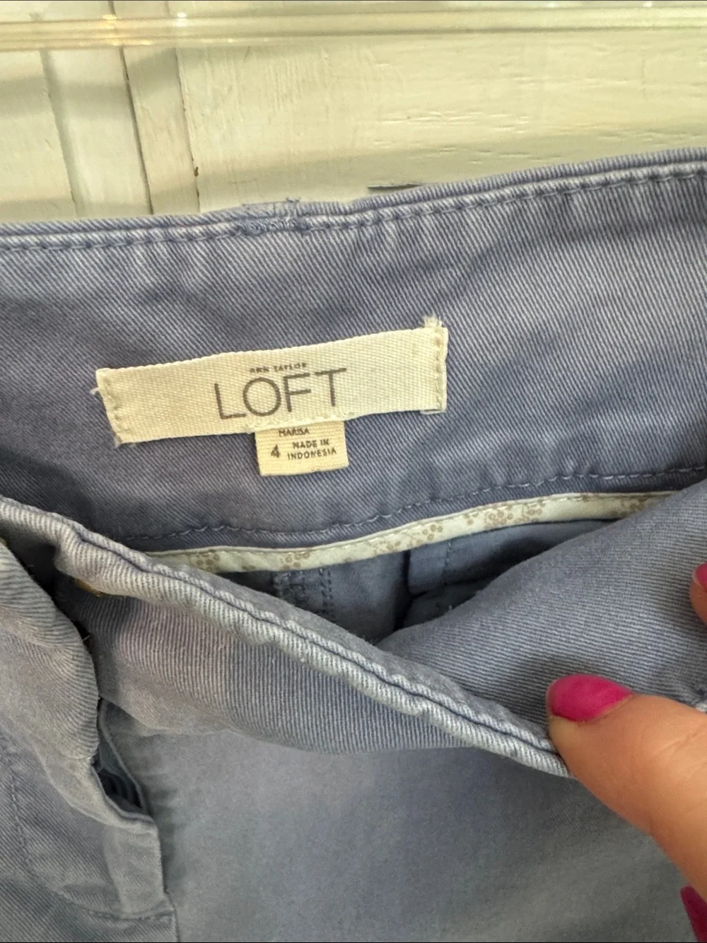 LOFT Lavender-Gray Ankle Chinos size 4. Casual office